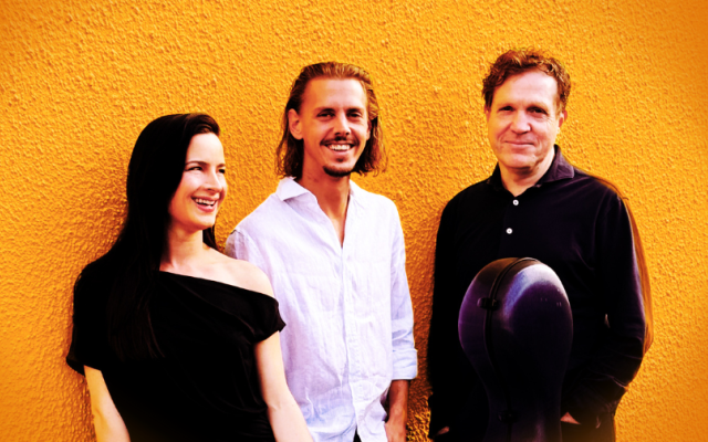 NZTrio “Groove Café”